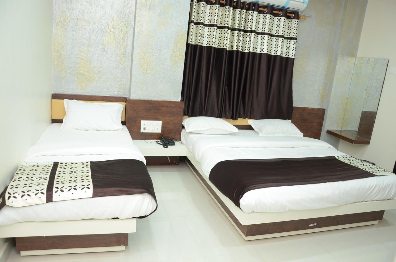 Hotel Bansidhar Сомнатх Экстерьер фото
