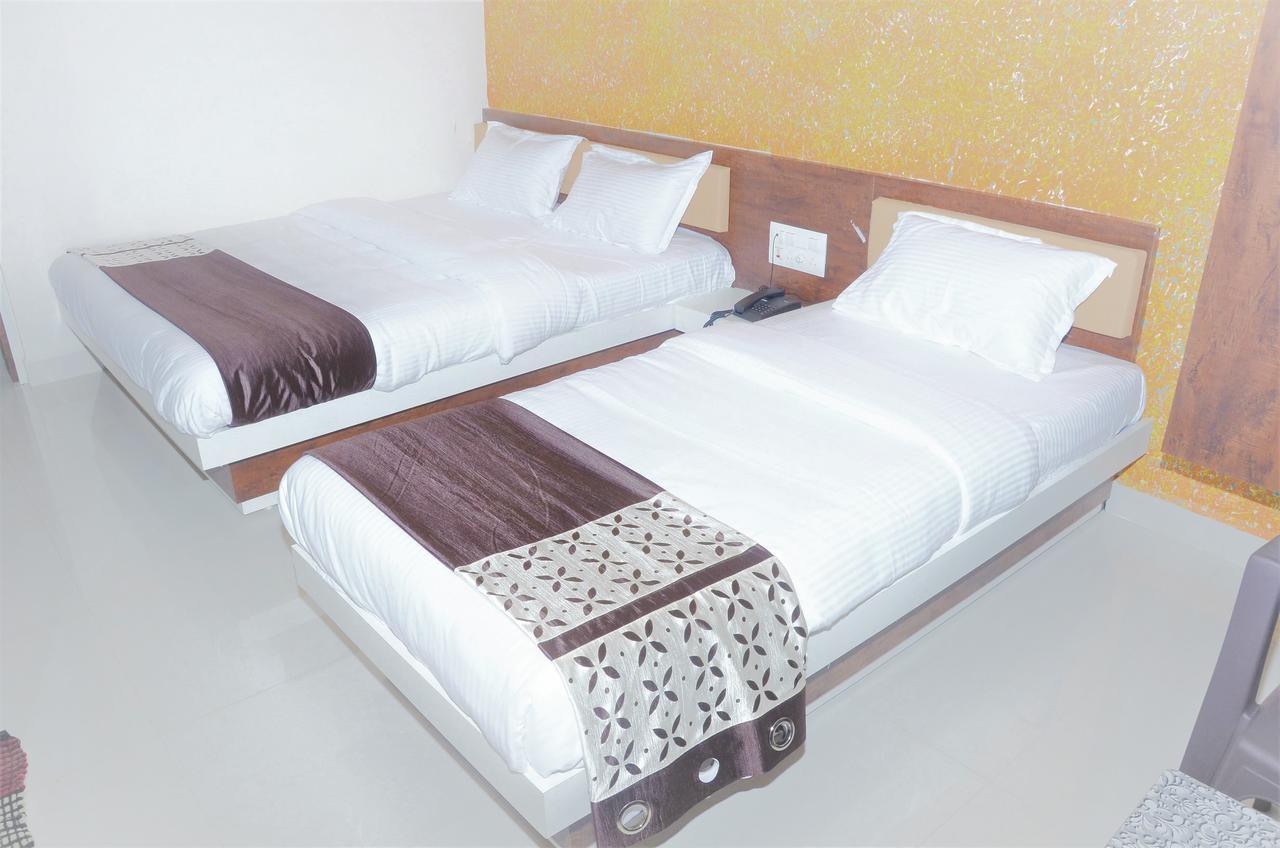 Hotel Bansidhar Сомнатх Экстерьер фото