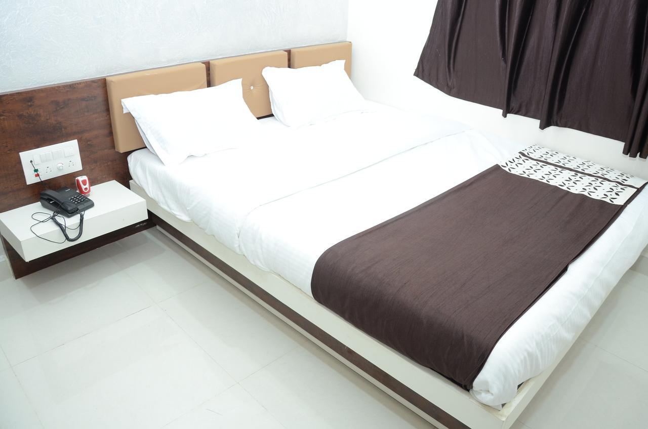 Hotel Bansidhar Сомнатх Экстерьер фото