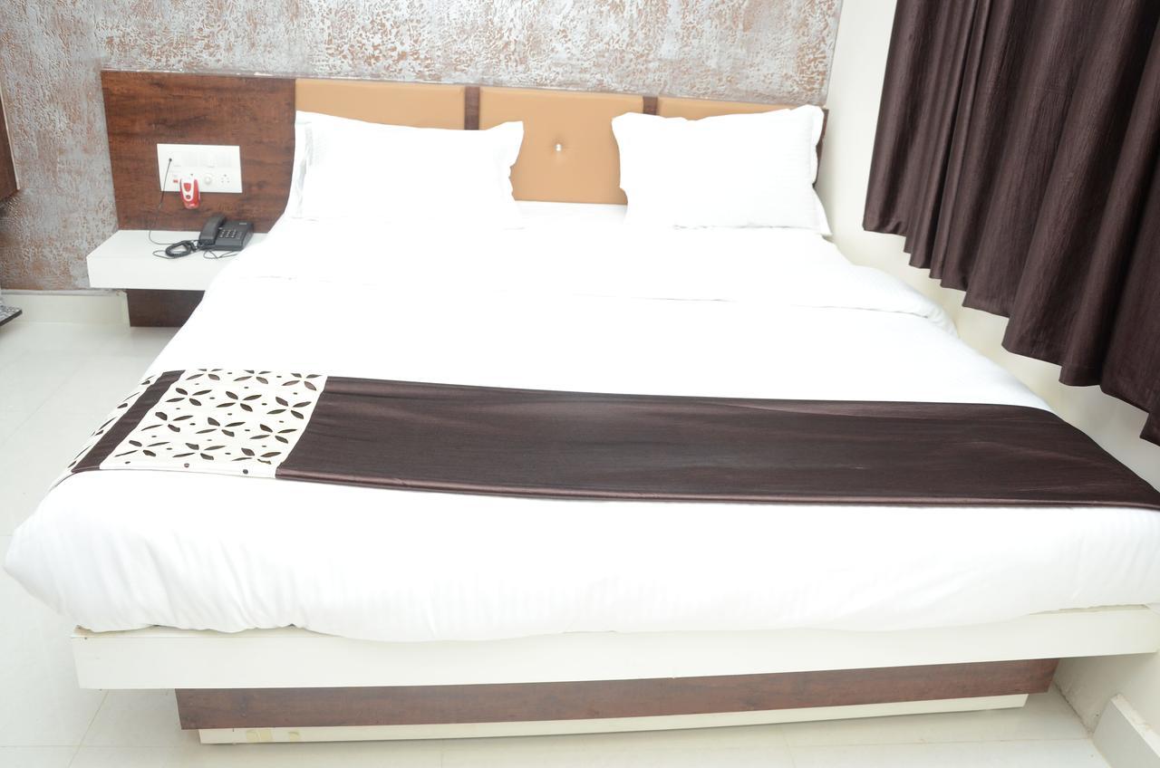 Hotel Bansidhar Сомнатх Экстерьер фото